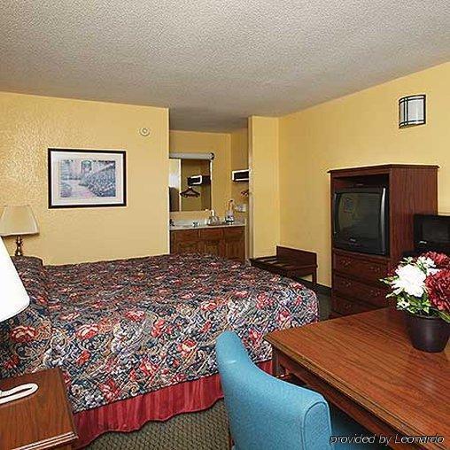 Western Motel Fitzgerald Extérieur photo
